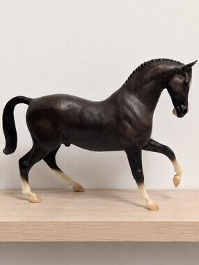 Breyer Roemer Dutch Warmblood Stallion Traditional Model Horse – Retired –